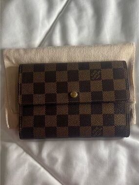 Louis Vuitton Alexandra monogram Wallet